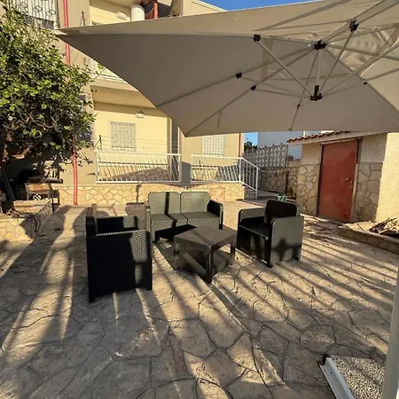 Damare Hébergement de vacances *